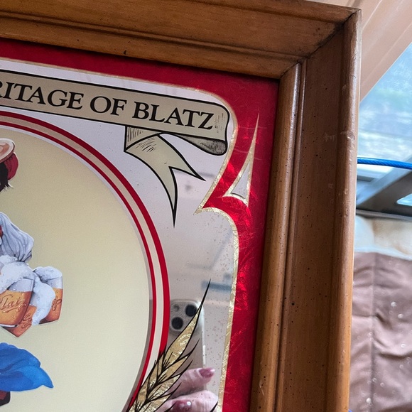 Beautiful vintage bar beer mirror; Blatz/Milwaukee,very-good cond; pick up 44134 - Picture 13 of 15